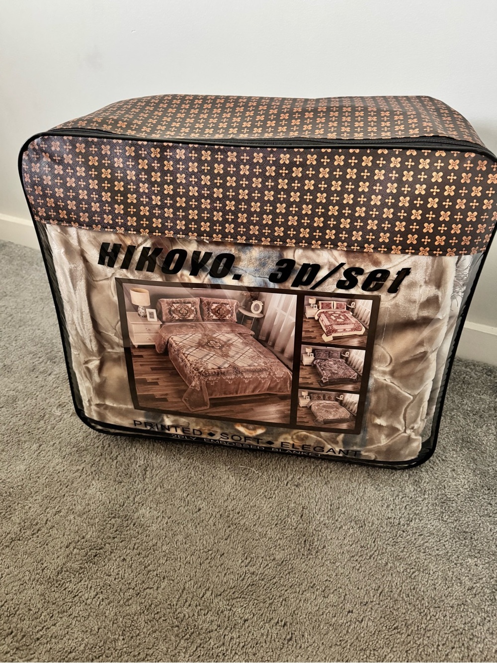 Hikovo Brown 3D Printed Bedspread Set - Brown